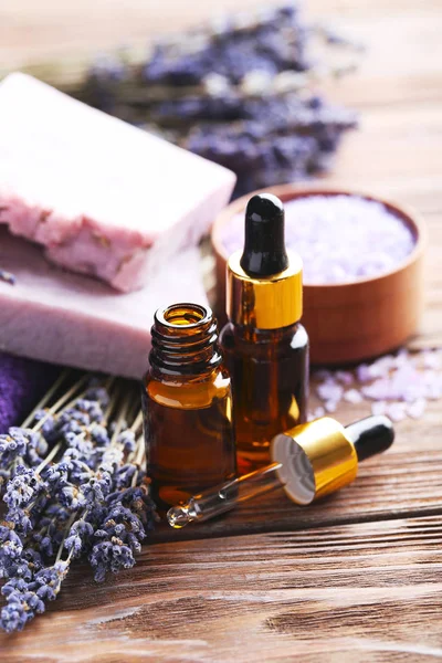 Lavanta yağı sabunu ile 