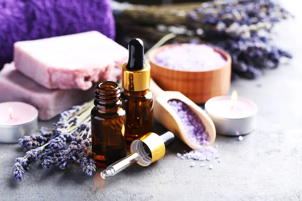 Lavanta yağı sabunu ile 