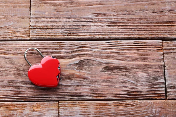 Heart shaped padlock — Stock Photo, Image