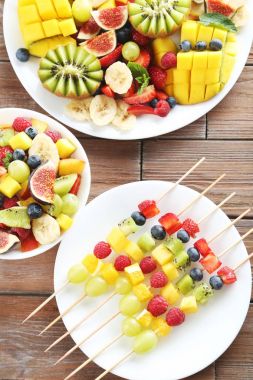 Taze Meyve Salatası 