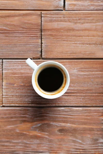 Taza de café en la mesa — Foto de Stock