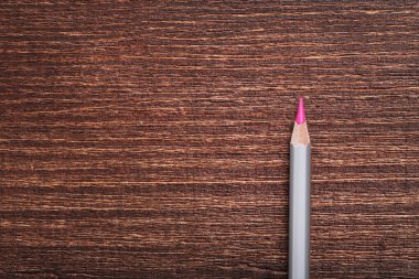 Renkli kurşun kalem çizim