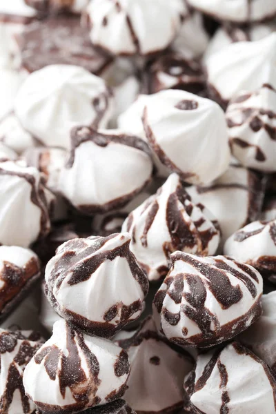 Bolinhos de merengue com chocolate — Fotografia de Stock