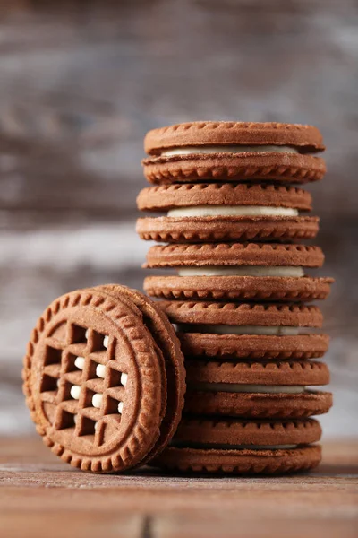 Choklad kakor med grädde — Stockfoto