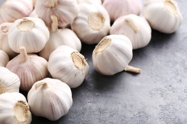 Kuru sarımsak sebze