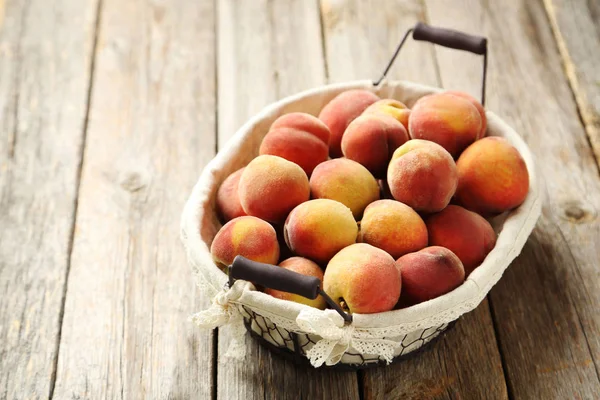 Frutas dulces de melocotón —  Fotos de Stock