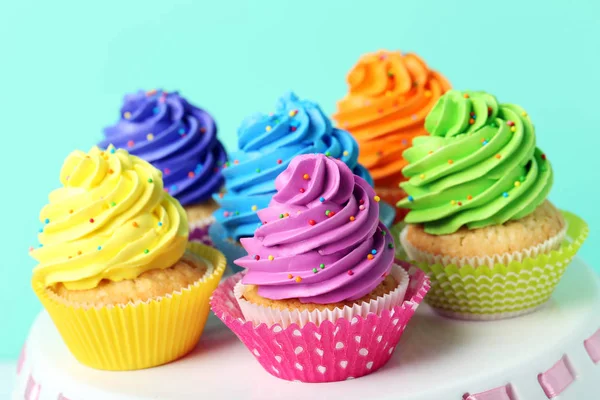 Tasty sweet cupcakes — Stock Photo, Image