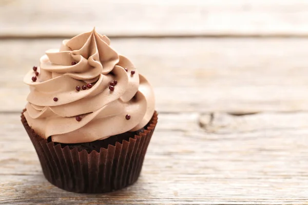 Smakelijke zoete cupcake — Stockfoto