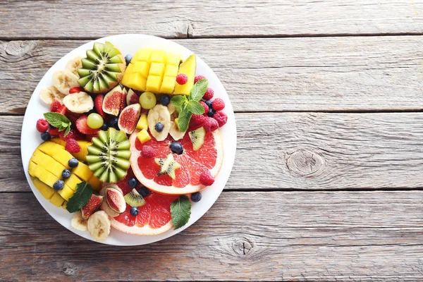 Ensalada de frutas frescas — Foto de Stock