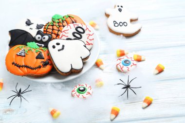 Taze Cadılar Bayramı gingerbread çerezleri