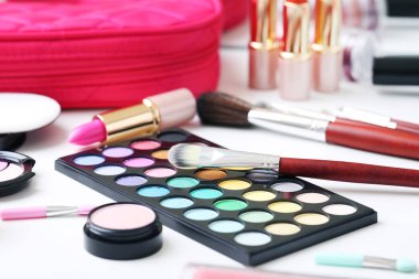Farklı makyaj kozmetik