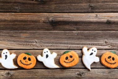 Fresh halloween gingerbread cookies clipart