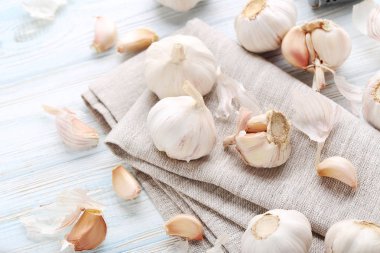 peçete ile aromatik sarımsak