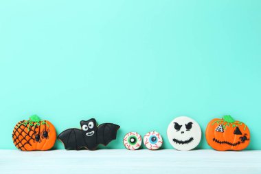 Taze Cadılar Bayramı gingerbread çerezleri