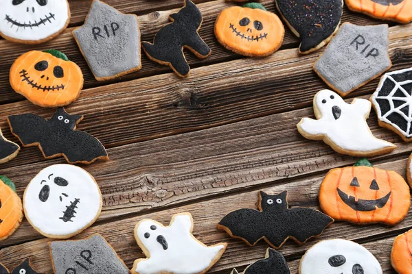 Taze Cadılar Bayramı gingerbread çerezleri