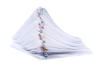 ATAÇ ile kağıt yığını 