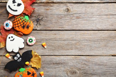 Taze Cadılar Bayramı gingerbread çerezleri 