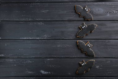 Taze Cadılar Bayramı gingerbread çerezleri 