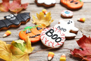 Taze Cadılar Bayramı gingerbread çerezleri