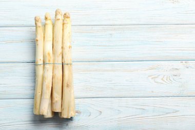 taze beyaz kuşkonmaz