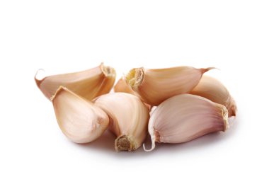 Çiğ sarımsak karanfil