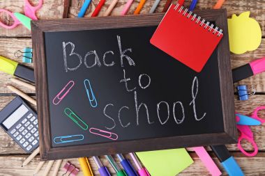 Kompozisyon okul malzemeleri
