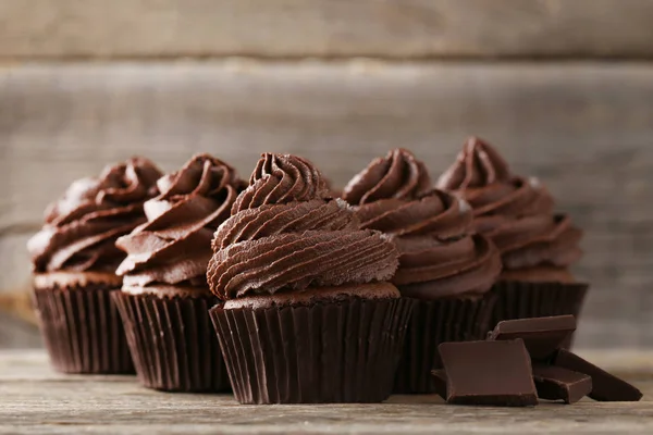 초콜릿 크림 컵 케이크 — 스톡 사진