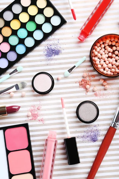 Makeup brushes and cosmetics — Stock Photo, Image