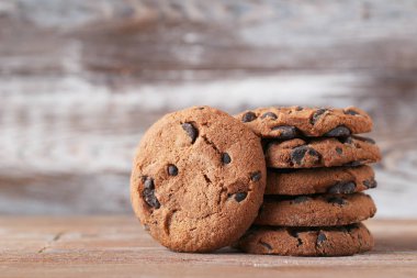 Çikolata parçacıklı kurabiye. 