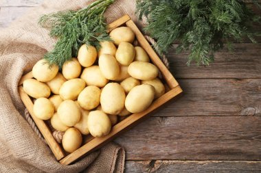 Patates dereotu ile sandık 