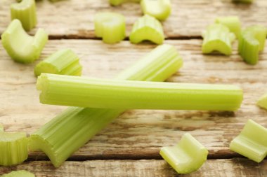 Kereviz ahşap tablo