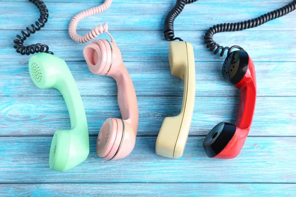 Auscultadores de telefone em azul — Fotografia de Stock