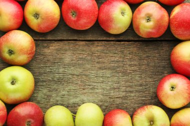 Olgun ve tatlı elma