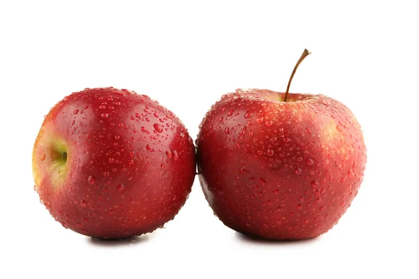Manzanas rojas con gotas de agua — Foto de Stock