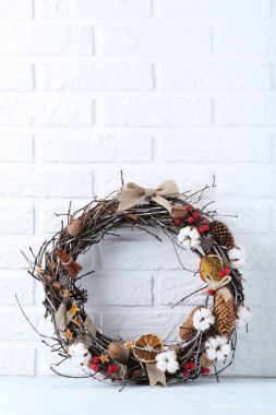 süslenmiş Noel çelenk