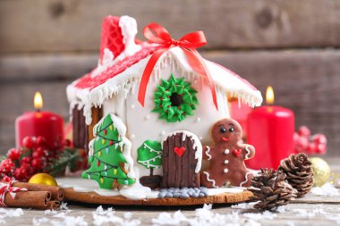 Yılbaşı kurabiye evi