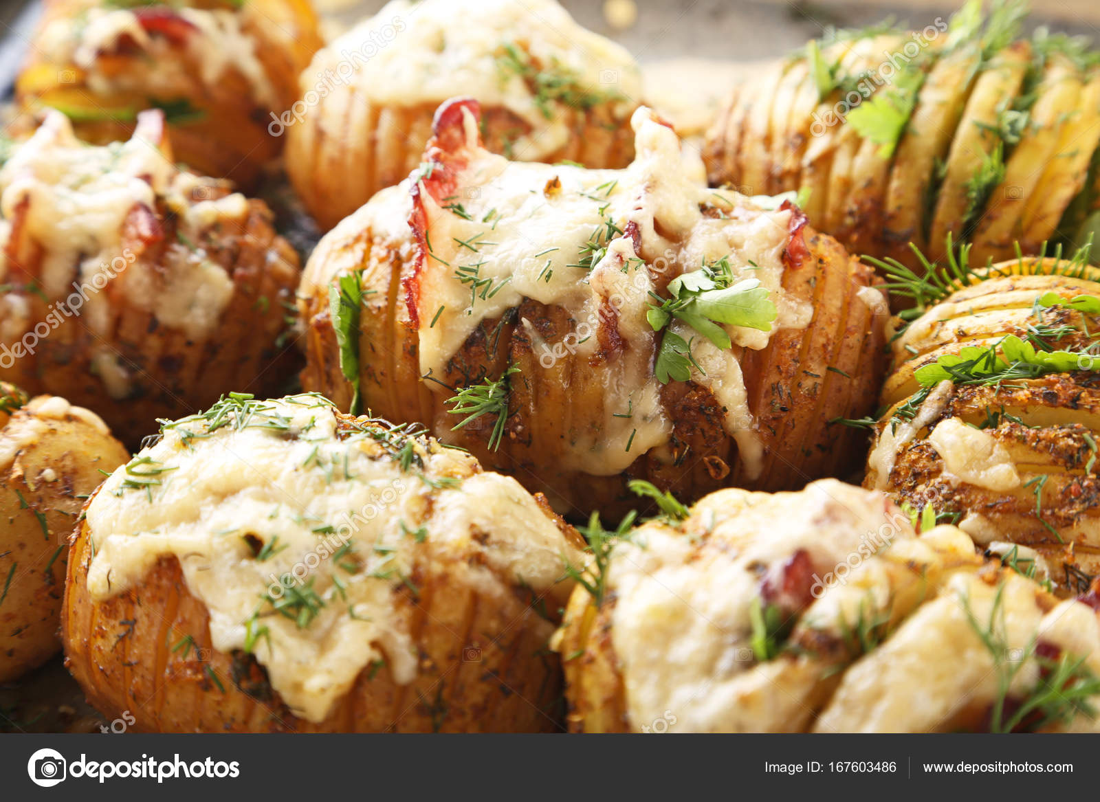 Patate Al Forno Con Formaggio E Pancetta Foto Stock