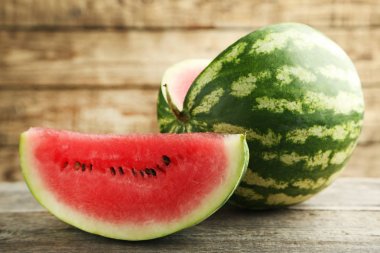 Dilim karpuz kahverengi ahşap tablo