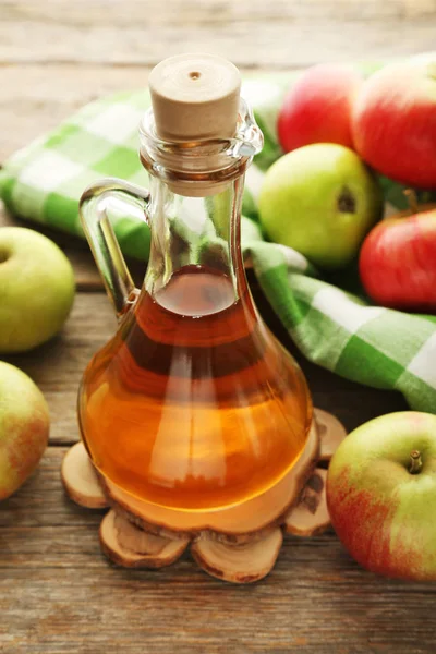 Elma sirkesi cam şişe  