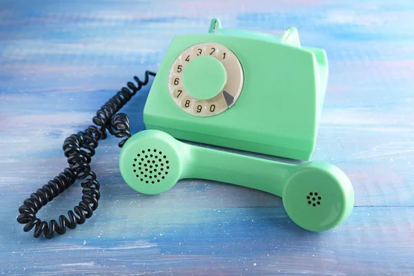 Yeşil retro telefon — Stok fotoğraf