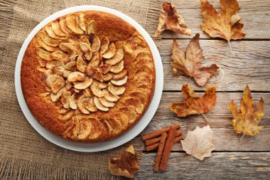 tarçınlı elma kek 