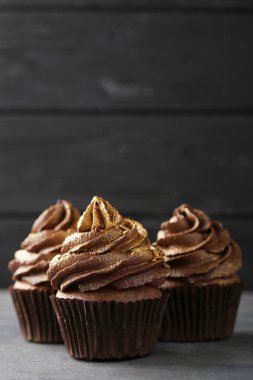 Masada çikolata cupcakes