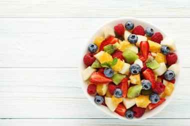 Taze Meyve Salatası 