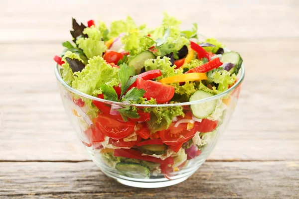 Plantaardige verse salade — Stockfoto