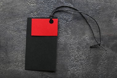 siyah Satılık etiketi 