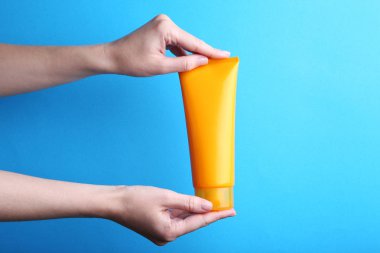 El holding güneş koruyucu krem 