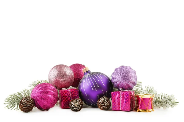 Vánoční ozdoby s dárkové boxy, samostatný — Stock fotografie