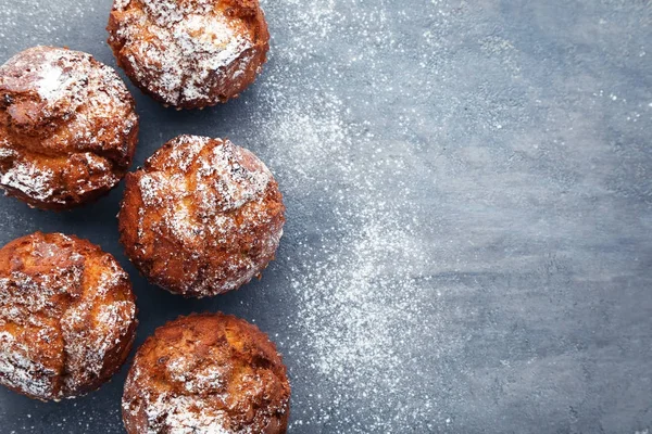 Νόστιμα muffins σε πίνακα — Φωτογραφία Αρχείου