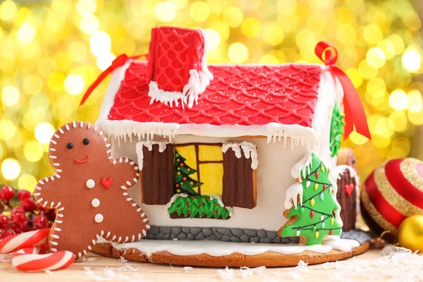 Yılbaşı kurabiye evi