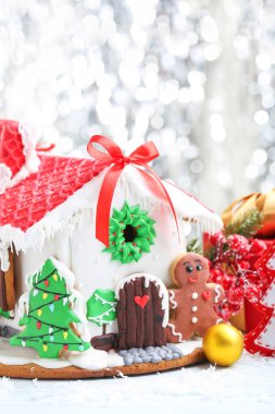 Yılbaşı kurabiye evi